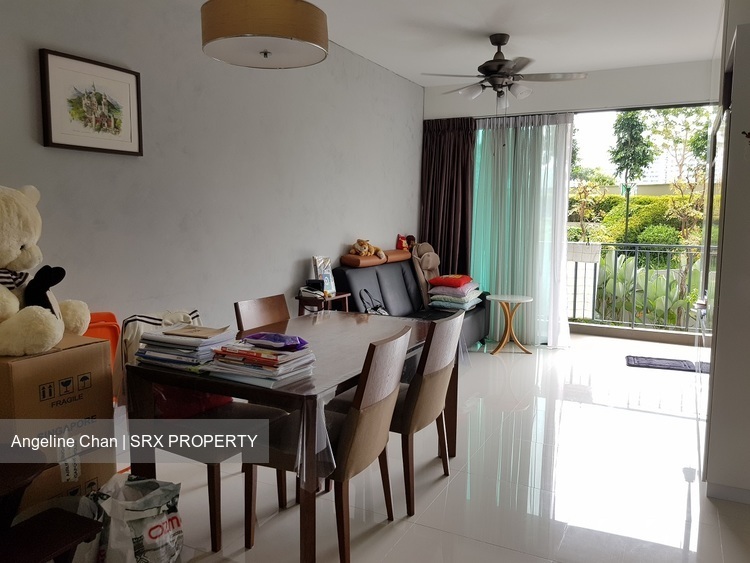 Esparina Residences (D19), Condominium #211091271